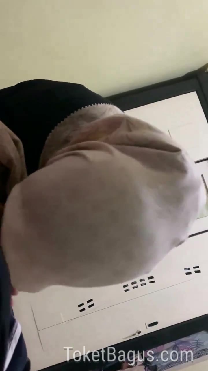 Video Viral Ukhty Devi Ngulum Kontol