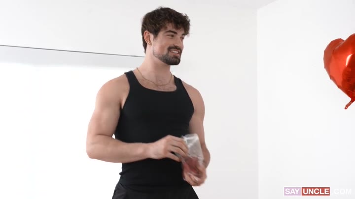 Caden Dior & Mike Monroe - Unboxing My Stepbro's Package for Valentines